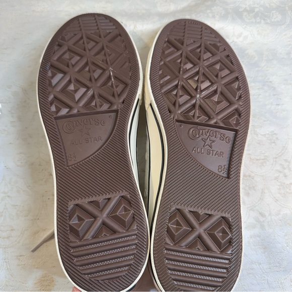 Converse Chuck 70 Off-White Cream Canvas Sneakers Unisex M 8.5 W 10.5 NWT - Picture 10 of 11